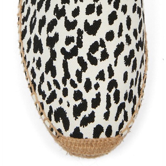 Saint Laurent Animal Print Espadrille - Picture 12 of 13